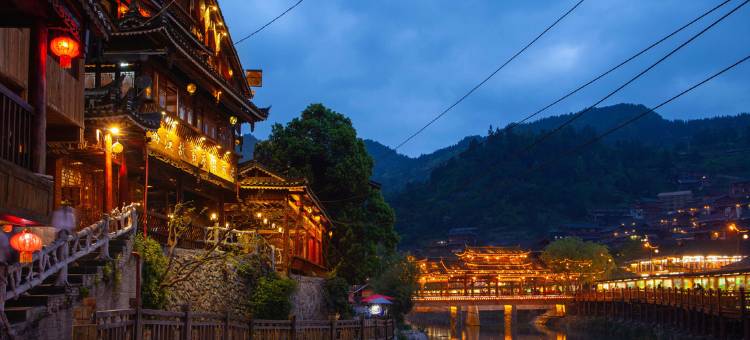 西江故事度假民宿(西江千户苗寨4号风雨桥店)图片