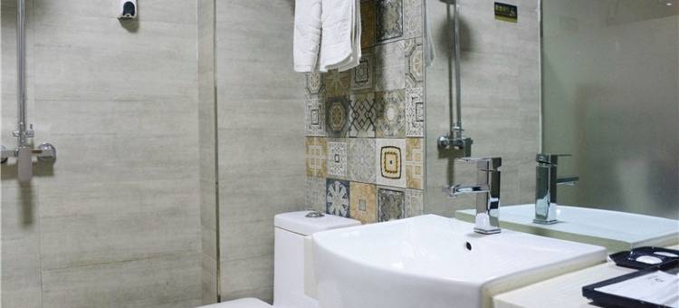 岚皋欣语商务酒店图片