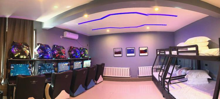 上也电竞优选酒店(包头王府井店)图片