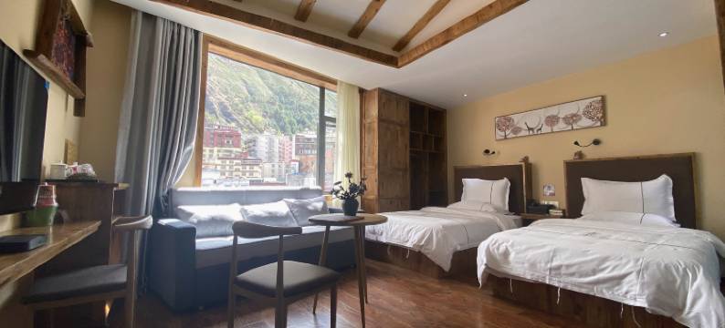 九龙斯勒仓酒店图片