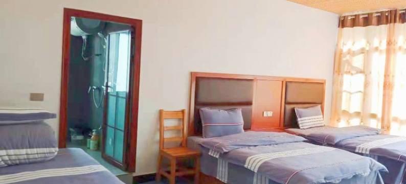 武功山和气生财山庄图片