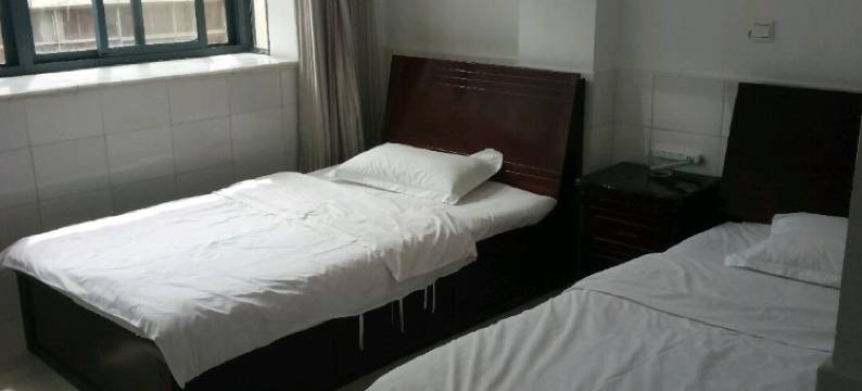 福乐宾馆(靖江建新小区店)图片