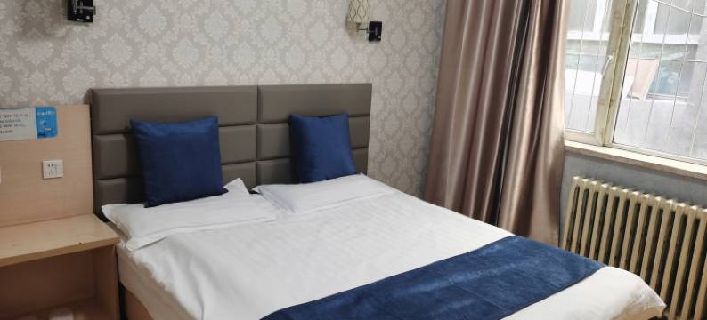 白云酒店 (乌鲁木齐国际机场店)图片