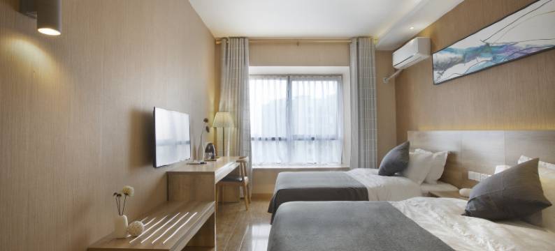 向往逸居酒店(龙湖金楠天街阳公桥地铁站店)图片