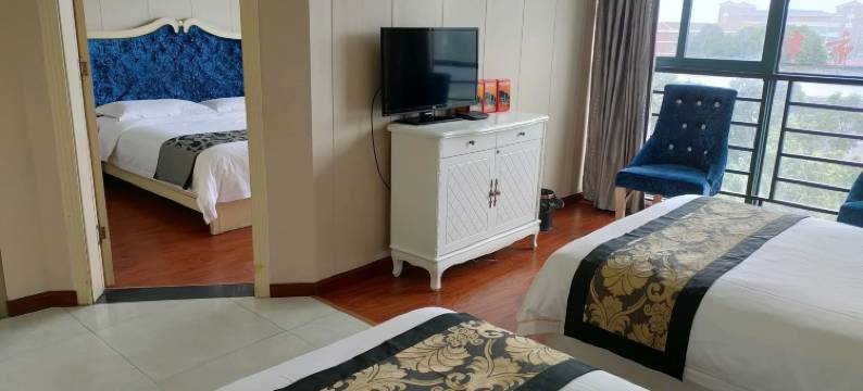 津市尚居假日酒店图片