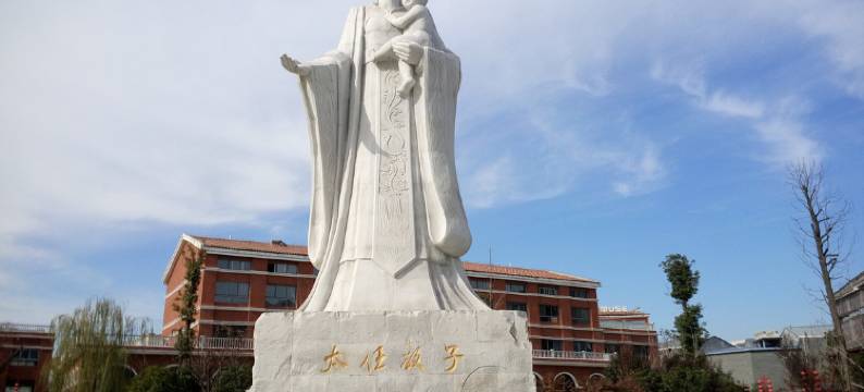 平舆怡水湾圆林酒店图片