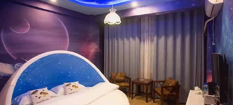 石阡七七主题酒店图片