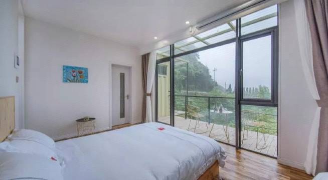 安吉龙灯台山庄