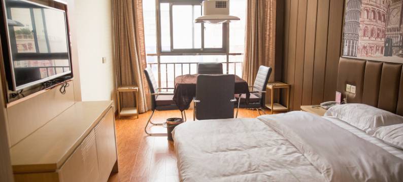 洪湖唯爱1314主题宾馆图片