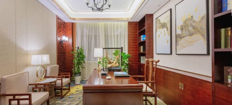 中泉君临国际酒店(阜阳临泉县政府店)图片