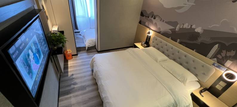 飞机城大酒店(阎良火车站千禧广场店)图片