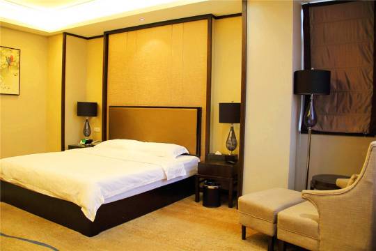 孝昌紫气东来酒店