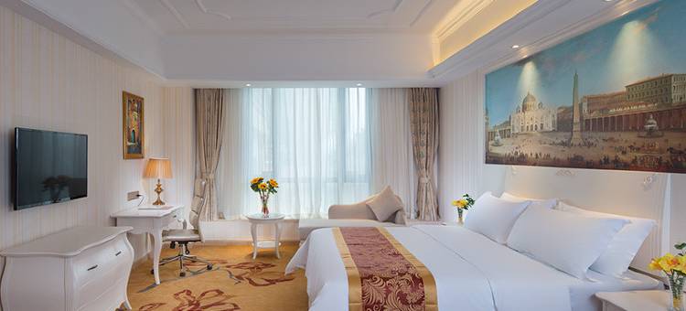 维也纳国际酒店(云浮市中心益华广场店)图片