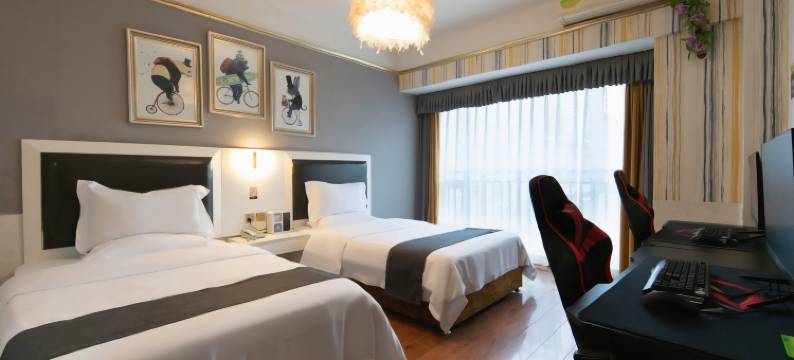 攀西印象酒店(成都武侯大道地铁站店)图片