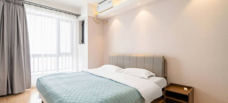 拾光云海·海景美宿(大连东港威尼斯水城店)图片