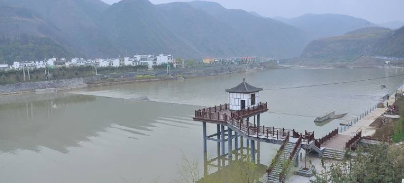 丹凤在水一方商务酒店(郭山路分店)图片