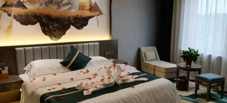 积石山永安假日酒店图片