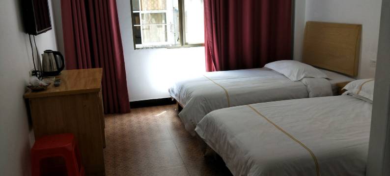 逸佳民宿(恩施火车站店)图片