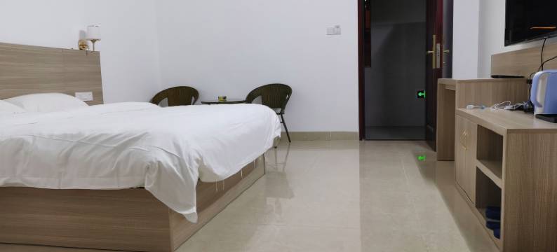 乐东鸿运公寓图片