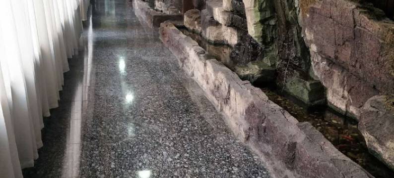 瓦房店唐人商务宾馆图片