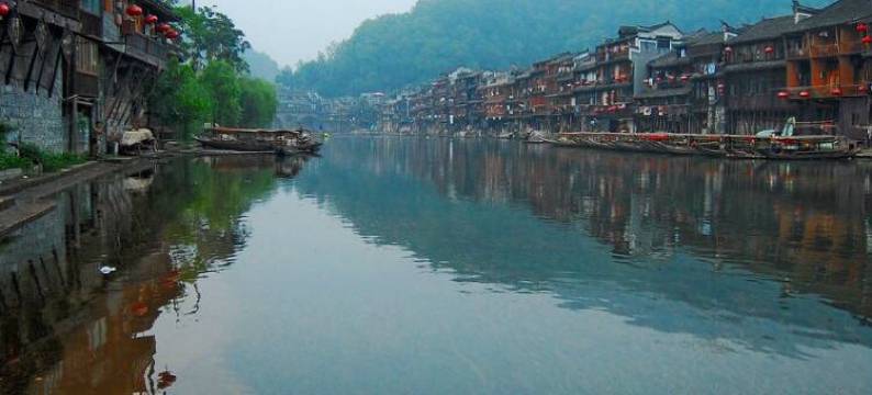 凤凰西凤城宾馆图片