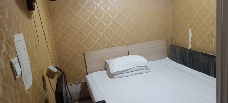 桦甸和友时尚旅馆图片