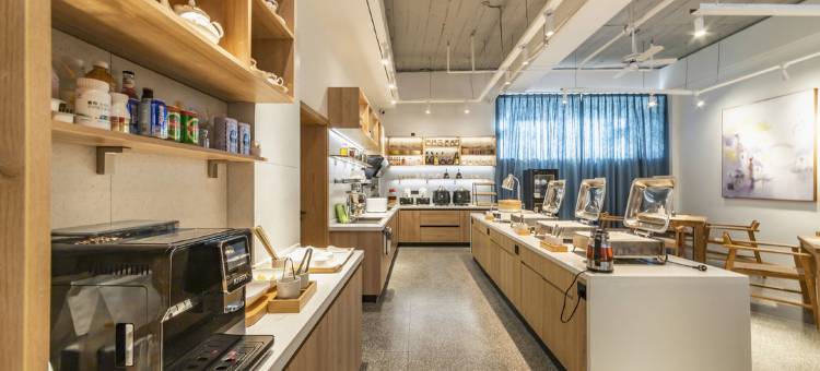 郑州瓦舍城市民宿(同乐地铁站瀚海海尚店)图片