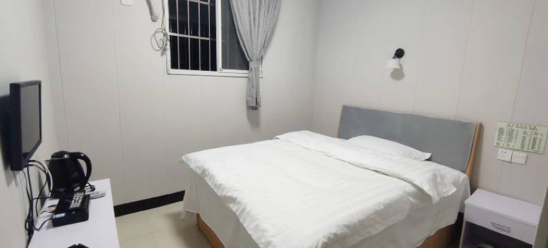 新潮宾馆(窑岭湘雅二医院地铁站店)图片