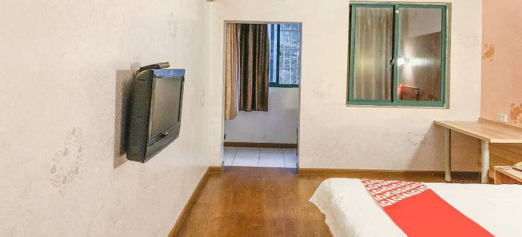 OYO诸暨平乐宾馆(三角广场店)图片