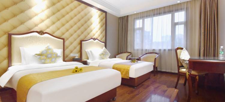 向阳大酒店(西华师大南充火车站店)图片