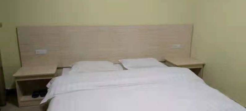 鹿寨居之都宾馆图片