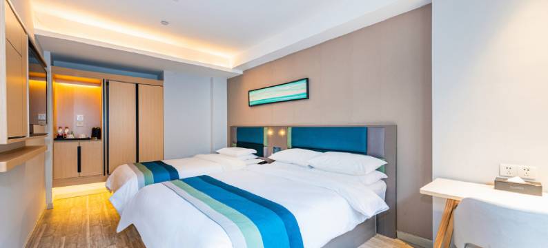 开蔓轻奢酒店(贵阳花果园白宫艺术中心店)图片