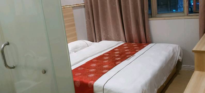 深圳雅庭时尚公寓(罗湖口岸火车站店)图片