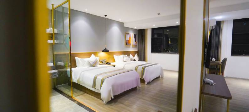 孟连宏业腾飞精品酒店图片