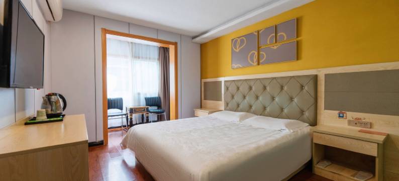 布丁严选酒店(西安凤城二路青少年中心地铁站店)图片