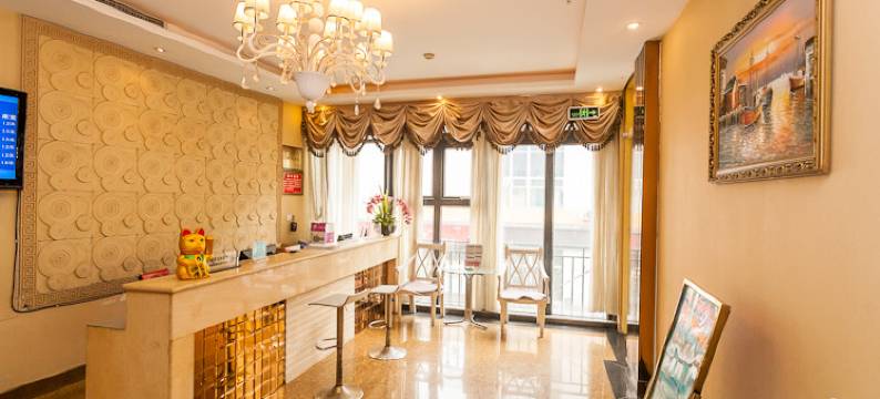 嘉兰城市酒店(成都温江南熏大道地铁站店)图片