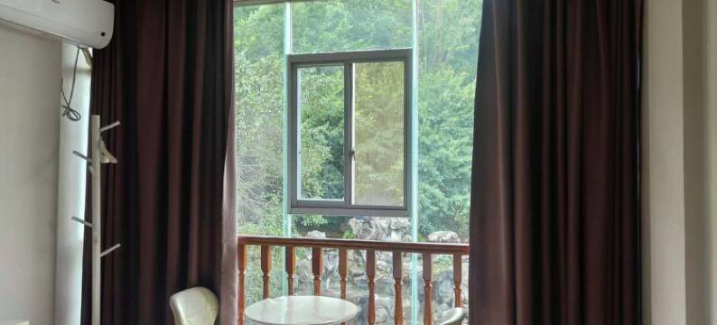 筠连九龙宾馆图片