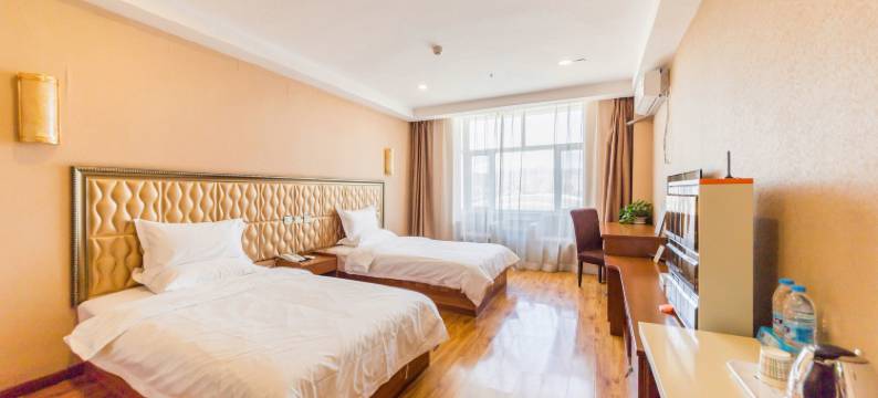 喆曼酒店(呼和浩特体育场地铁站店)图片