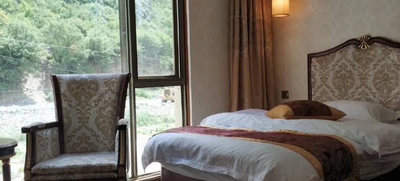 理县隐漫星辰酒店图片