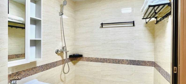 菲梵智丽精品公寓(中山滨河湾店)图片