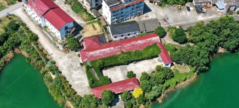 千岛湖森港山庄图片