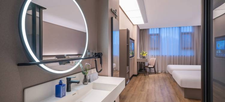 汉庭酒店(昆明碧鸡广场店)图片