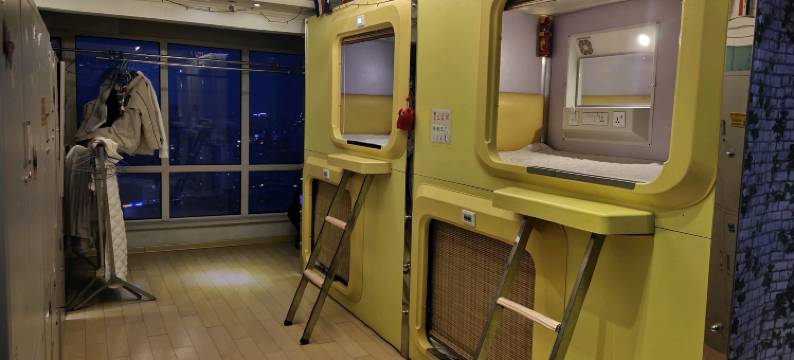 沈阳遇见太空舱国际青旅图片