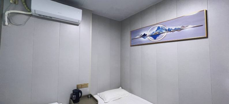 远鹏宾馆(滕州汽车总站嘉誉商贸城店)图片