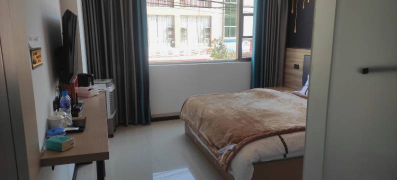 陆良晋泰公寓图片