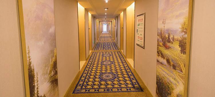 维也纳国际酒店(达州火车站罗浮广场店)图片