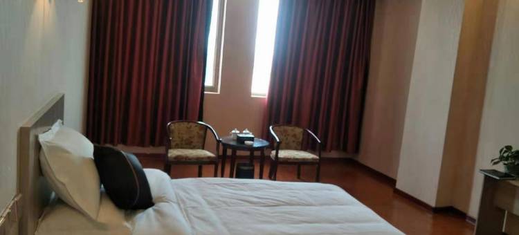 麦盖提宝宏酒店图片