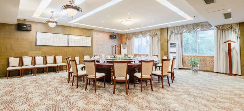 武汉知音莲花湖酒店(蔡甸大街文正街店)图片