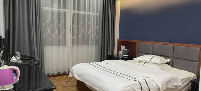 盈江欣霖酒店图片