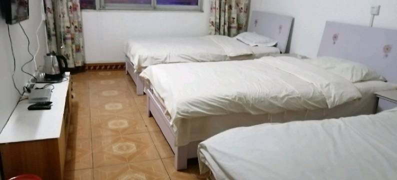 新县秀华宾馆图片